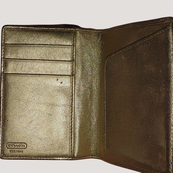 Coach Gold Beigh Signature Canvas Logo Passport Leather Bi Fold Wallet Travel - Picture 5 of 7
